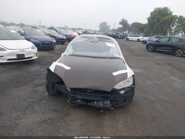Tesla MODEL S 2015 5YJSA1E40FF110998 Image 11