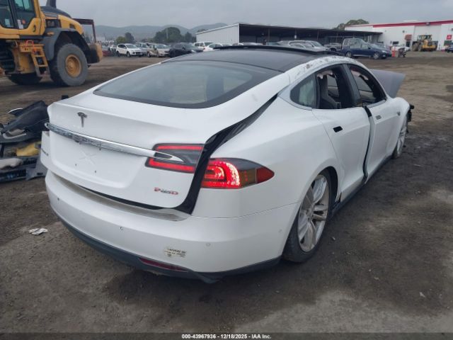 2015 TESLA MODEL S 5YJSA1E40FF110998 Photo 5