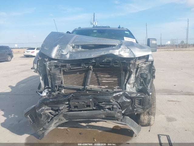 2GC4YME78R1221595 Chevrolet SILVERADO 2500HD