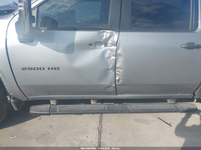 2GC4YME78R1221595 Chevrolet SILVERADO 2500HD