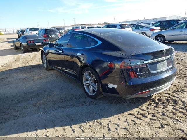 2014 TESLA MODEL S 5YJSA1S15EFP50522 Photo 2