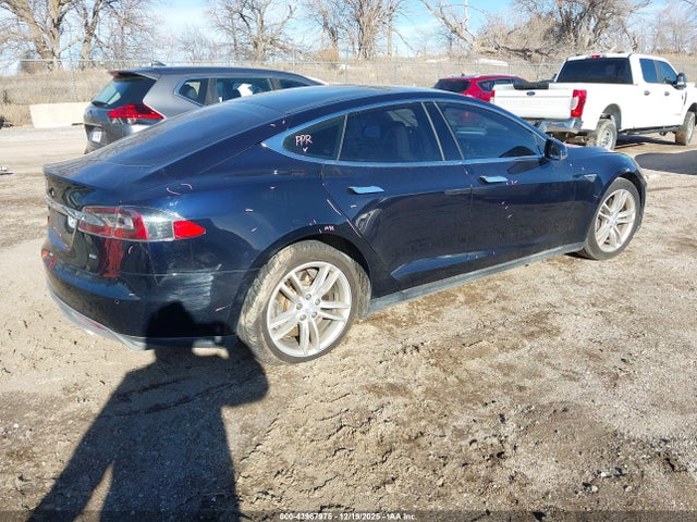 2014 TESLA MODEL S 5YJSA1S15EFP50522 Photo 3