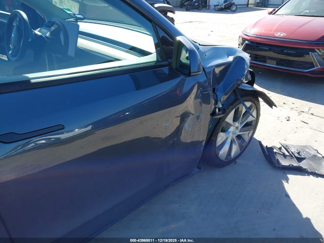 2023 TESLA MODEL Y 7SAYGDEE3PA086295 Photo 5