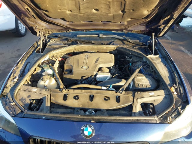 BMW 528i Xdrive 2016 WBA5A7C54GG643940 Image 10
