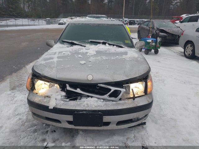 1999 SAAB 9-5 YS3ED45E6X3006439 Photo 5