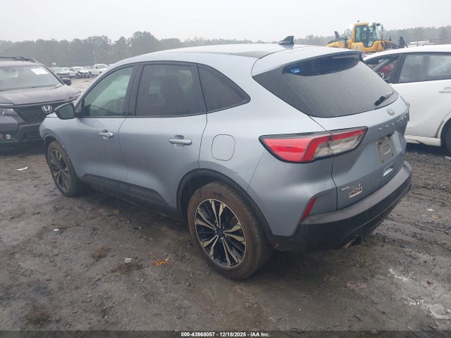 2022 FORD ESCAPE 1FMCU0G60NUA87017 Photo 2