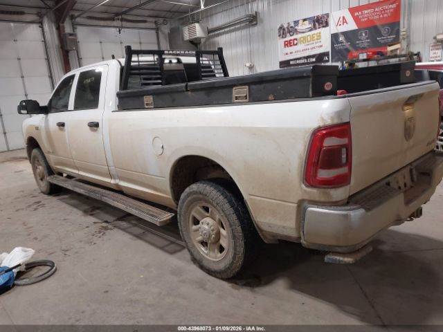 2022 RAM 2500 3C6UR5HJ6NG272046 Photo 2