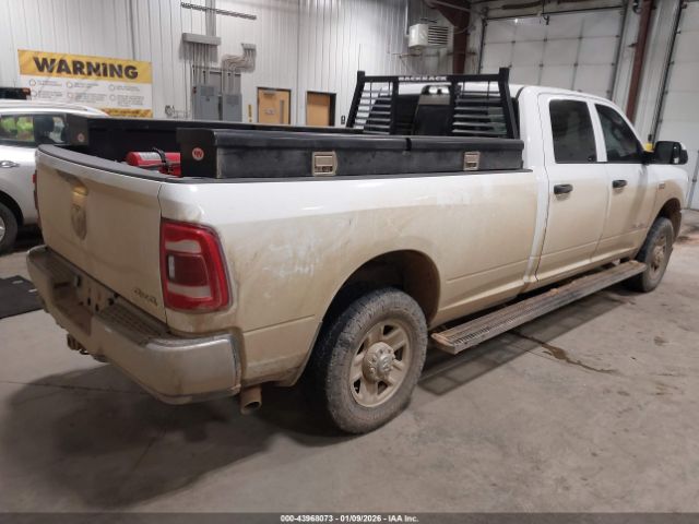 2022 RAM 2500 3C6UR5HJ6NG272046 Photo 3