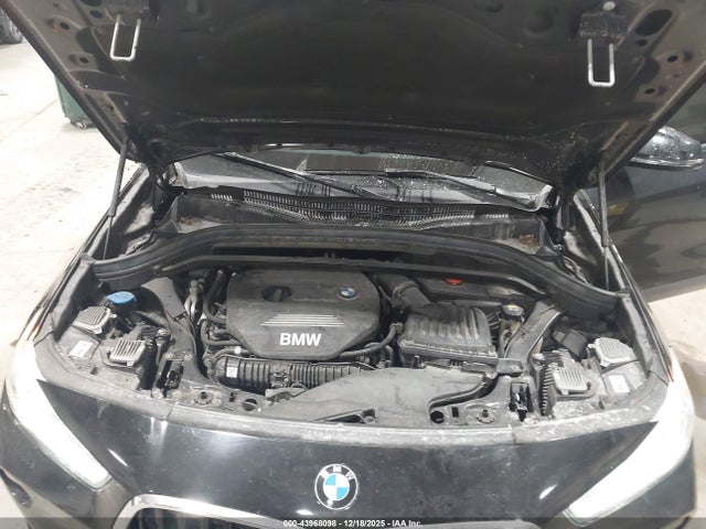 2018 BMW X2 WBXYJ5C32JEF74192 Photo 9