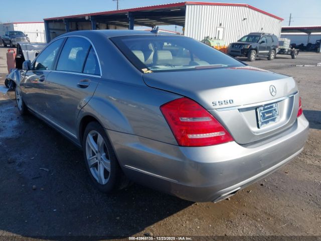 2012 MERCEDES-BENZ S 550 WDDNG7DB6CA468356 Photo 2