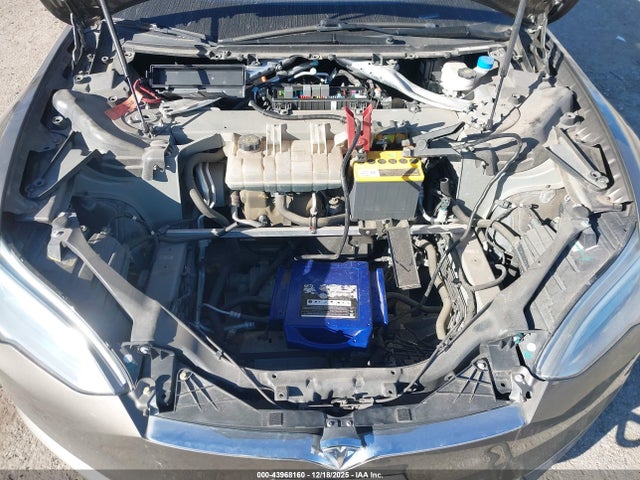 2016 TESLA MODEL S 5YJSA1E24GF150520 Photo 9