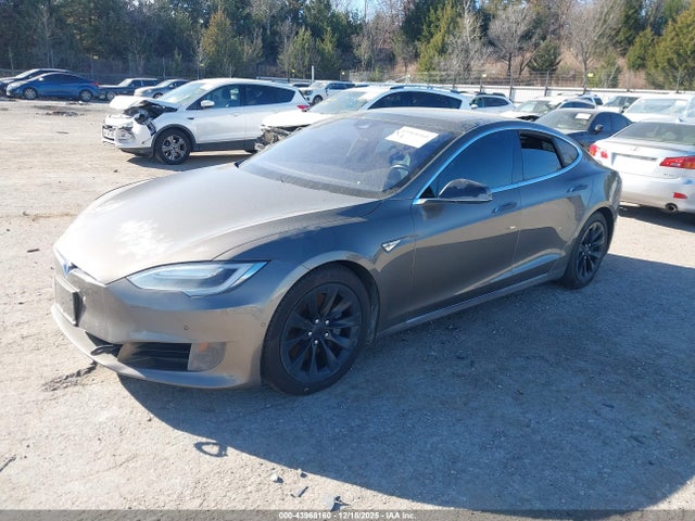 2016 TESLA MODEL S 5YJSA1E24GF150520 Photo 1