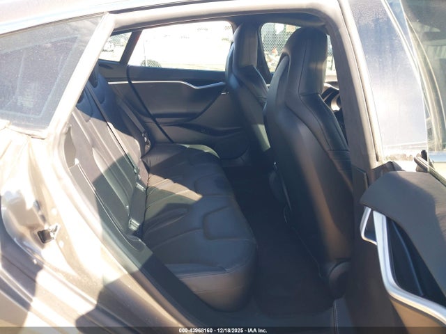 2016 TESLA MODEL S 5YJSA1E24GF150520 Photo 7