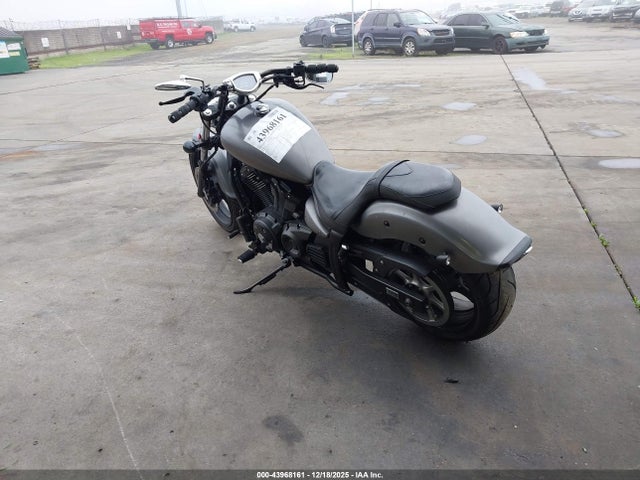 2014 YAMAHA XVS1300 JYAVP33YXEA001061 Photo 2