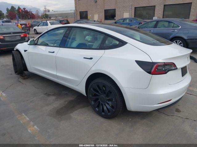 2022 TESLA MODEL 3 5YJ3E1EB1NF310245 Photo 2