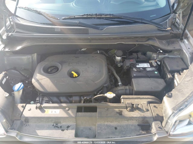 KIA SOUL + 2016 KNDJP3A57G7268928 Image 10