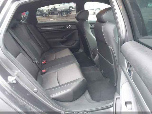 1HGCV1F30LA111251 Honda Accord Sport