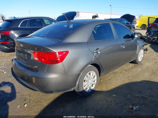 2013 KIA FORTE KNAFU4A25D5738095 Photo 3