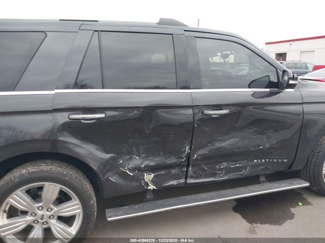 1FMJU1M88REA12858 Ford Expedition Platinum