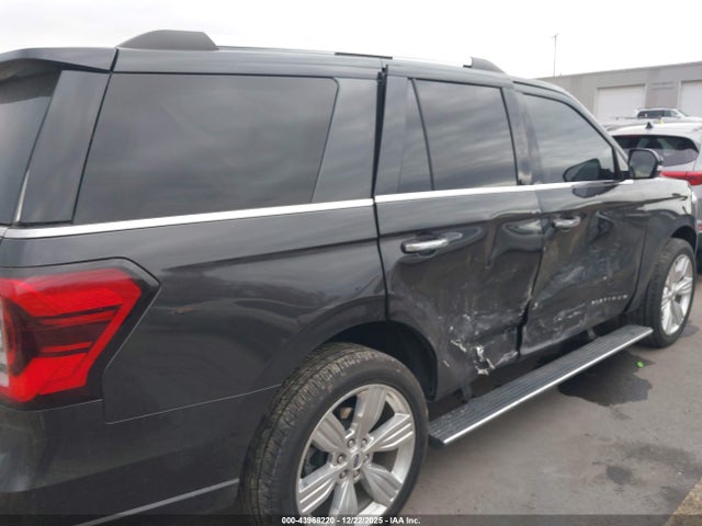 1FMJU1M88REA12858 Ford Expedition Platinum