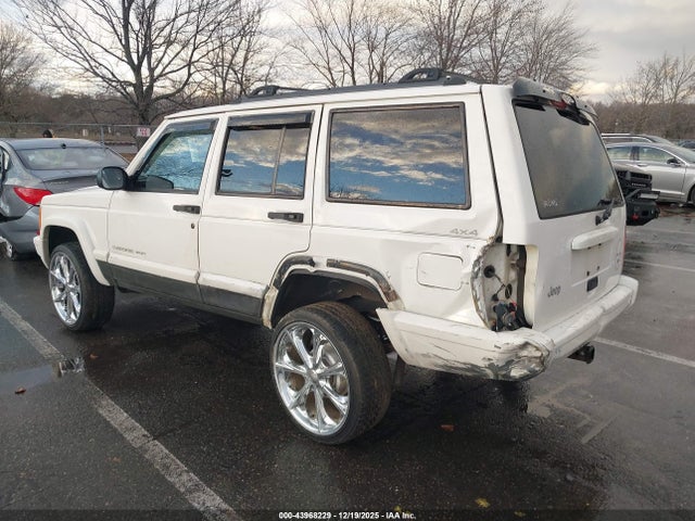 Продажа на аукционе авто 1999 Jeep Cherokee Classic/sport, vin: 1J4FF68S5XL503575, номер лота: 43968229