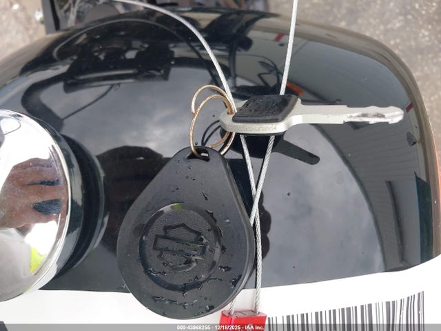 2022 HARLEY-DAVIDSON FXBBS 1HD1YYK17NB024176 Photo 10