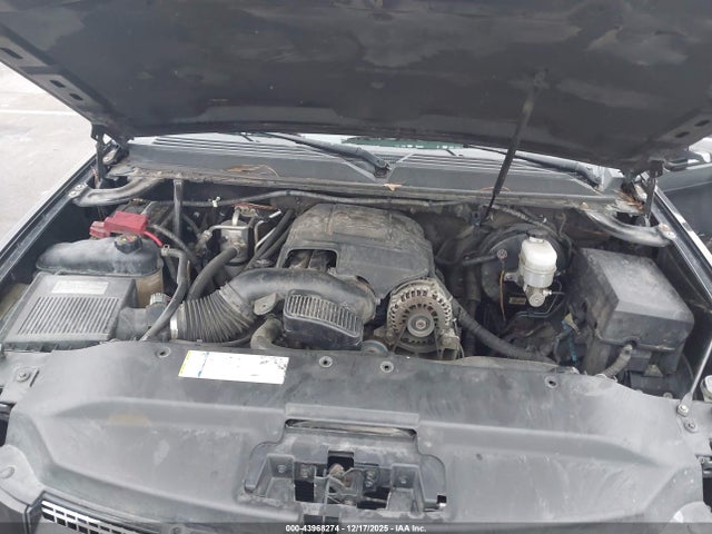 2011 CADILLAC ESCALADE 1GYS3CEF2BR137917 Photo 9