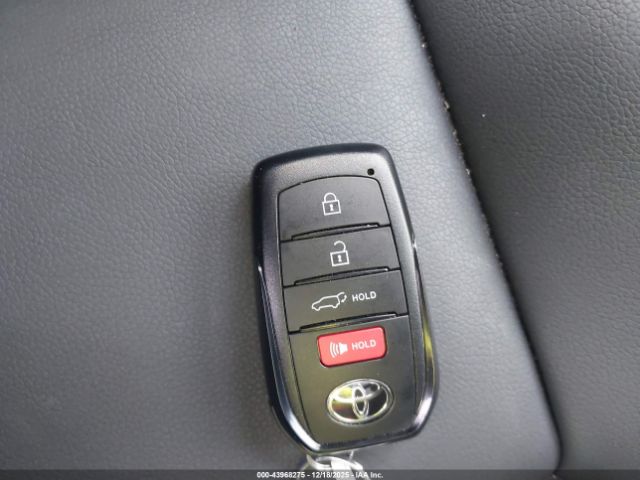 2025 TOYOTA COROLLA CROSS HYBRID 7MUFBABG3SV076256 Photo 10