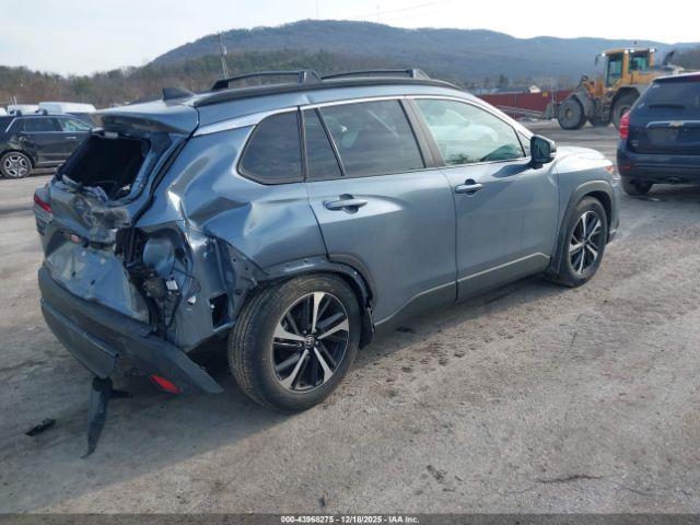 2025 TOYOTA COROLLA CROSS HYBRID 7MUFBABG3SV076256 Photo 3