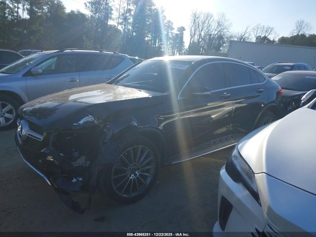 43968281 :رقم المزاد ، WDC0J4KB7JF417501 vin ، 2018 Mercedes-benz Glc 300 Coupe 4matic مزاد بيع