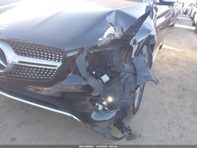 43968281 :رقم المزاد ، WDC0J4KB7JF417501 vin ، 2018 Mercedes-benz Glc 300 Coupe 4matic مزاد بيع