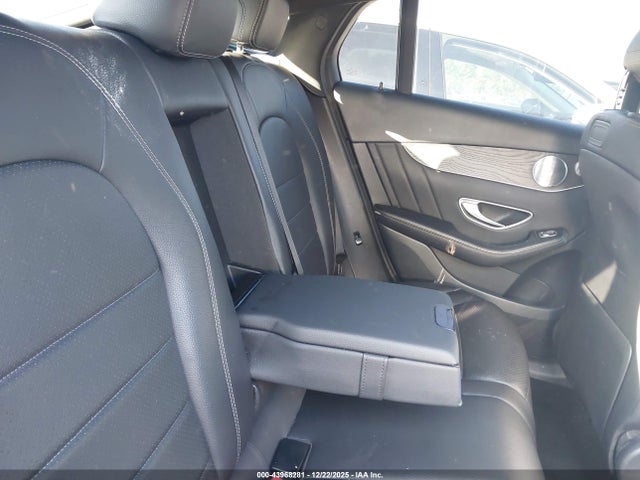 43968281 :رقم المزاد ، WDC0J4KB7JF417501 vin ، 2018 Mercedes-benz Glc 300 Coupe 4matic مزاد بيع