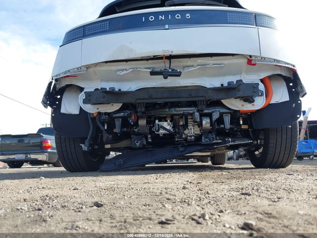 7YAKM4DB3SY027044 Hyundai Ioniq 5 Se Standard Range