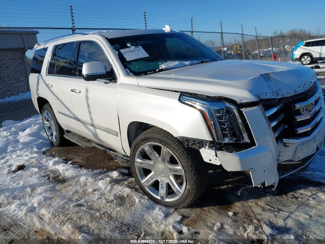2017 CADILLAC ESCALADE 1GYS4BKJ0HR396107 Photo 0