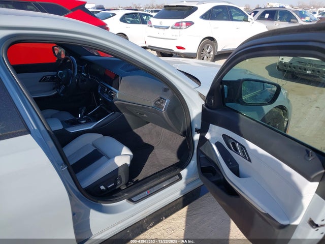 2022 BMW M3 WBS33AY07NFM37814 Photo 4