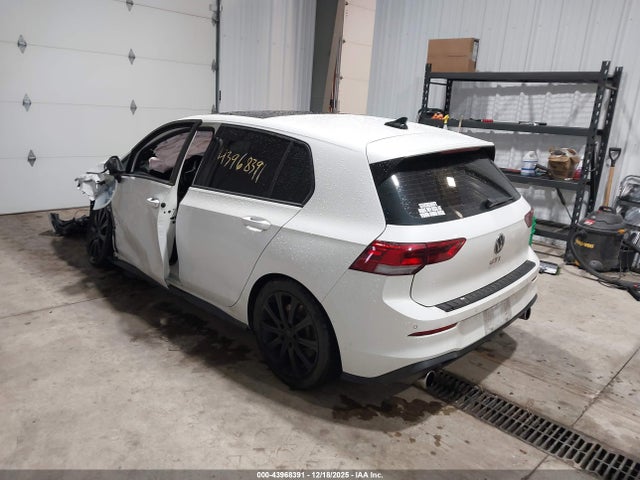 2023 VOLKSWAGEN GOLF GTI WVW2A7CD3PW148437 Photo 2