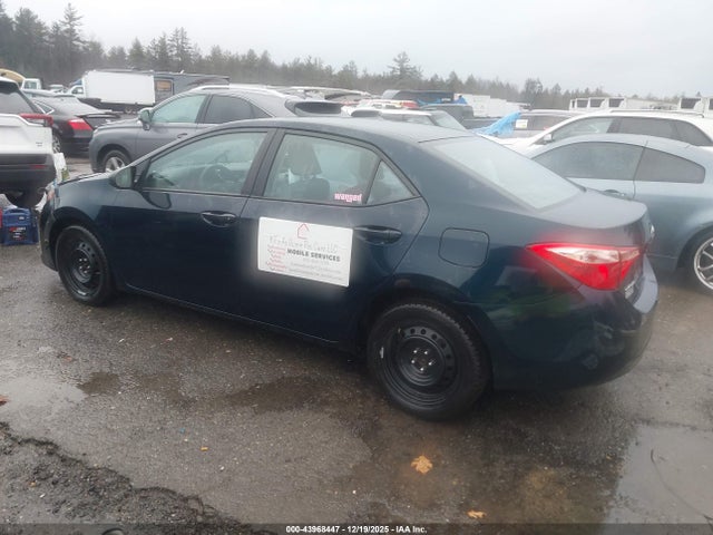 2T1BURHE9JC090046 Toyota COROLLA LE