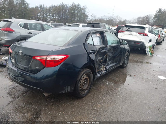 2T1BURHE9JC090046 Toyota COROLLA LE