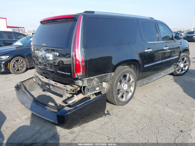 2009 CADILLAC ESCALADE ESV 1GYFK262X9R292610 Photo 3