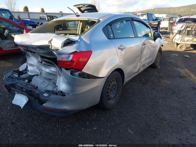 KIA RIO LX 2016 KNADM4A31G6561074 Image 4