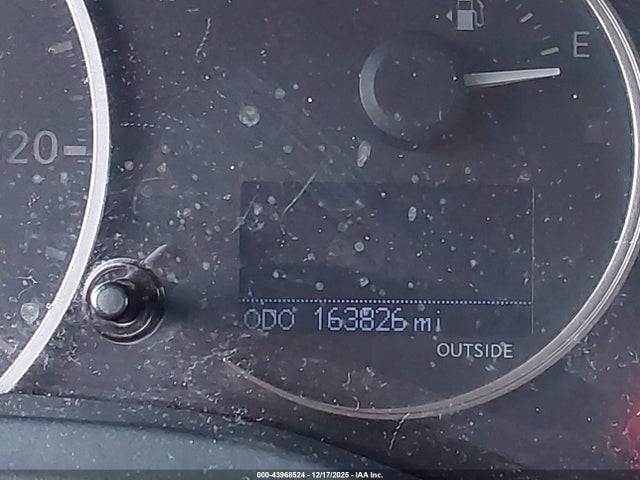 Lexus CT 200H 2014 JTHKD5BH7E2180312 Image 15