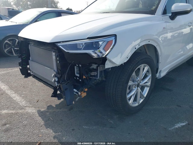 WA1DECF34S1076947 Audi Q3 Premium 45 Tfsi S Line Quattro Tiptronic