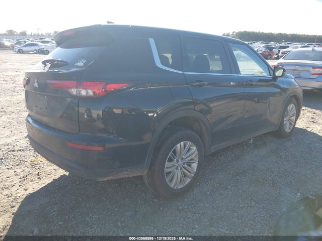 2024 MITSUBISHI OUTLANDER JA4J3UA8XRZ086699 Photo 3
