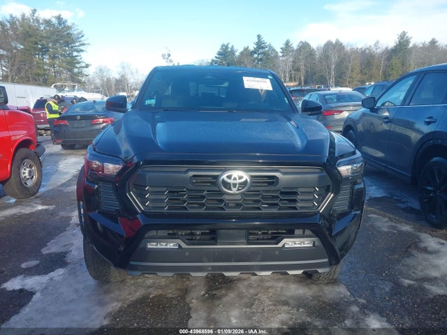 Toyota Tacoma Trd Off Road 2025 3TMLB5JN0SM099661 Image 13
