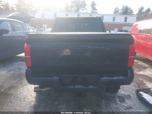 Toyota Tacoma Trd Off Road 2025 3TMLB5JN0SM099661 Image 17