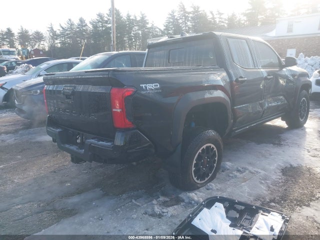 Toyota Tacoma Trd Off Road 2025 3TMLB5JN0SM099661 Image 4