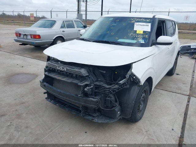 KNDJ23AU3R7907167 KIA SOUL LX