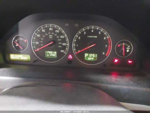 2005 VOLVO XC70 YV1SZ592551199932 Photo 6