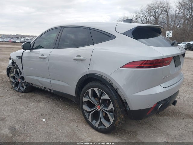 2020 JAGUAR E-PACE SADFP2FX4L1Z74721 Photo 2