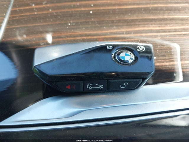 5UX23EM02S9Z01827 BMW X7 Xdrive40i